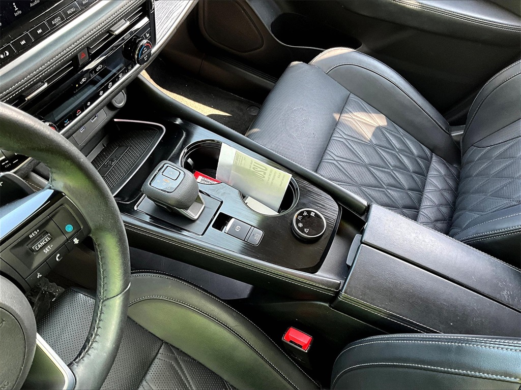 2023 Nissan Rogue Platinum - Photo 20