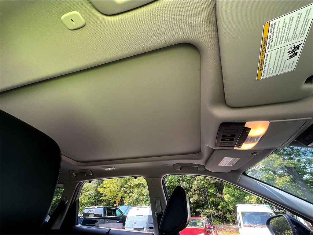 2023 Nissan Rogue Platinum - Photo 22