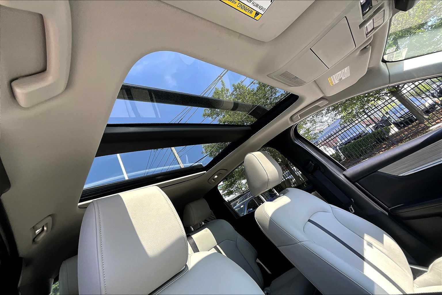 2025 Mazda CX-70 PHEV Premium Package - Photo 22