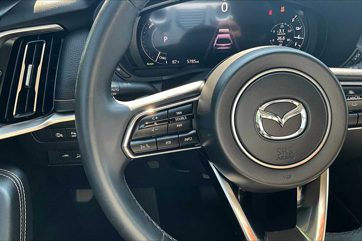 2025 Mazda CX-70 PHEV Premium Package - Photo 23
