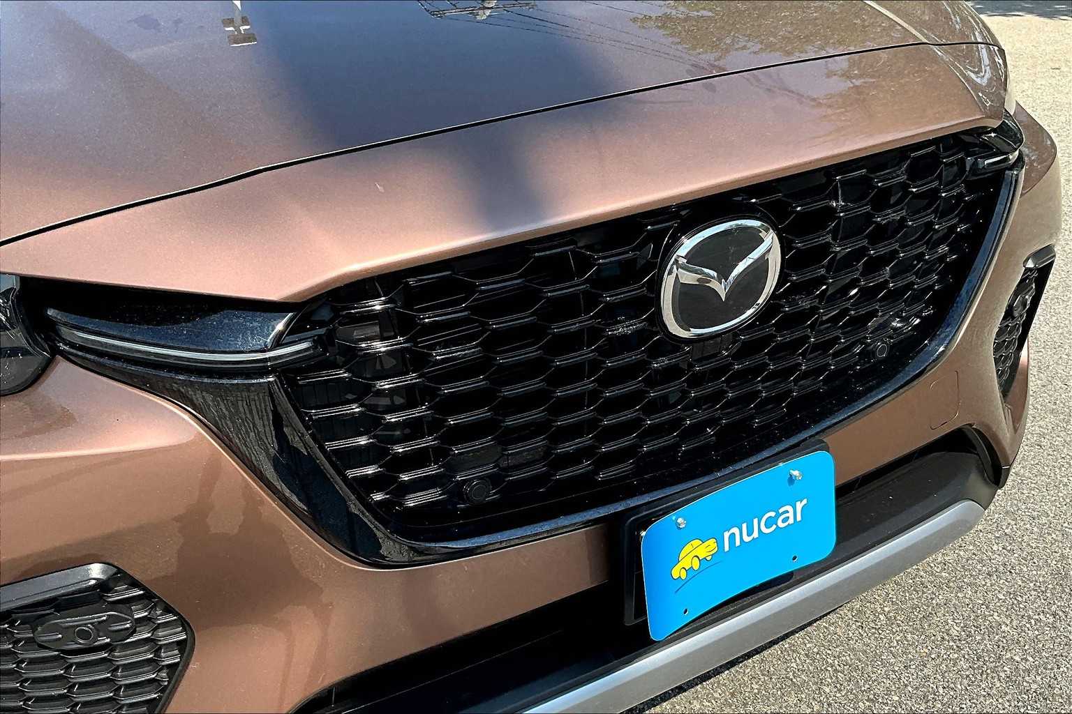 2025 Mazda CX-70 PHEV Premium Package - Photo 30