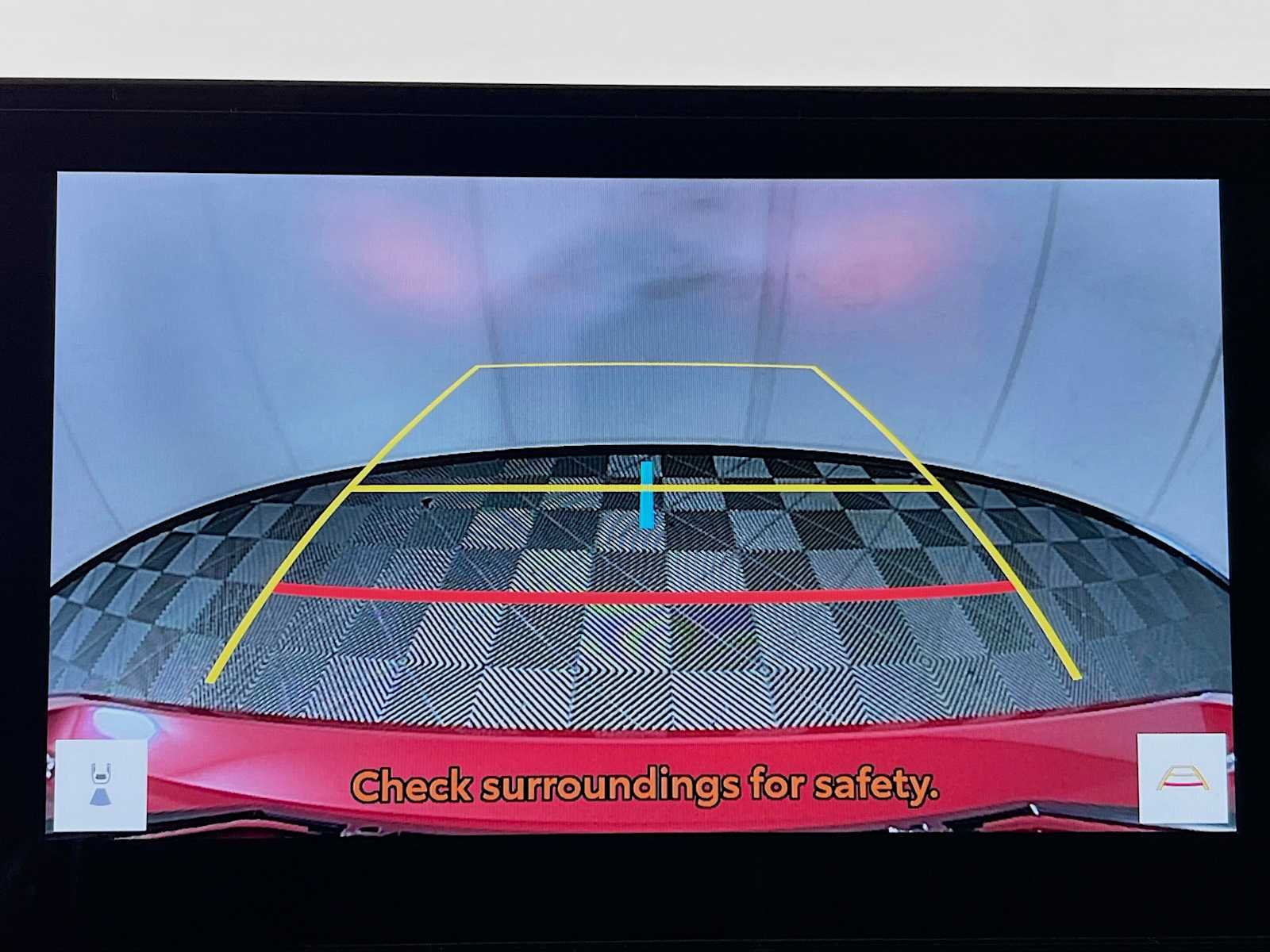 2025 Toyota Camry XSE - Photo 9