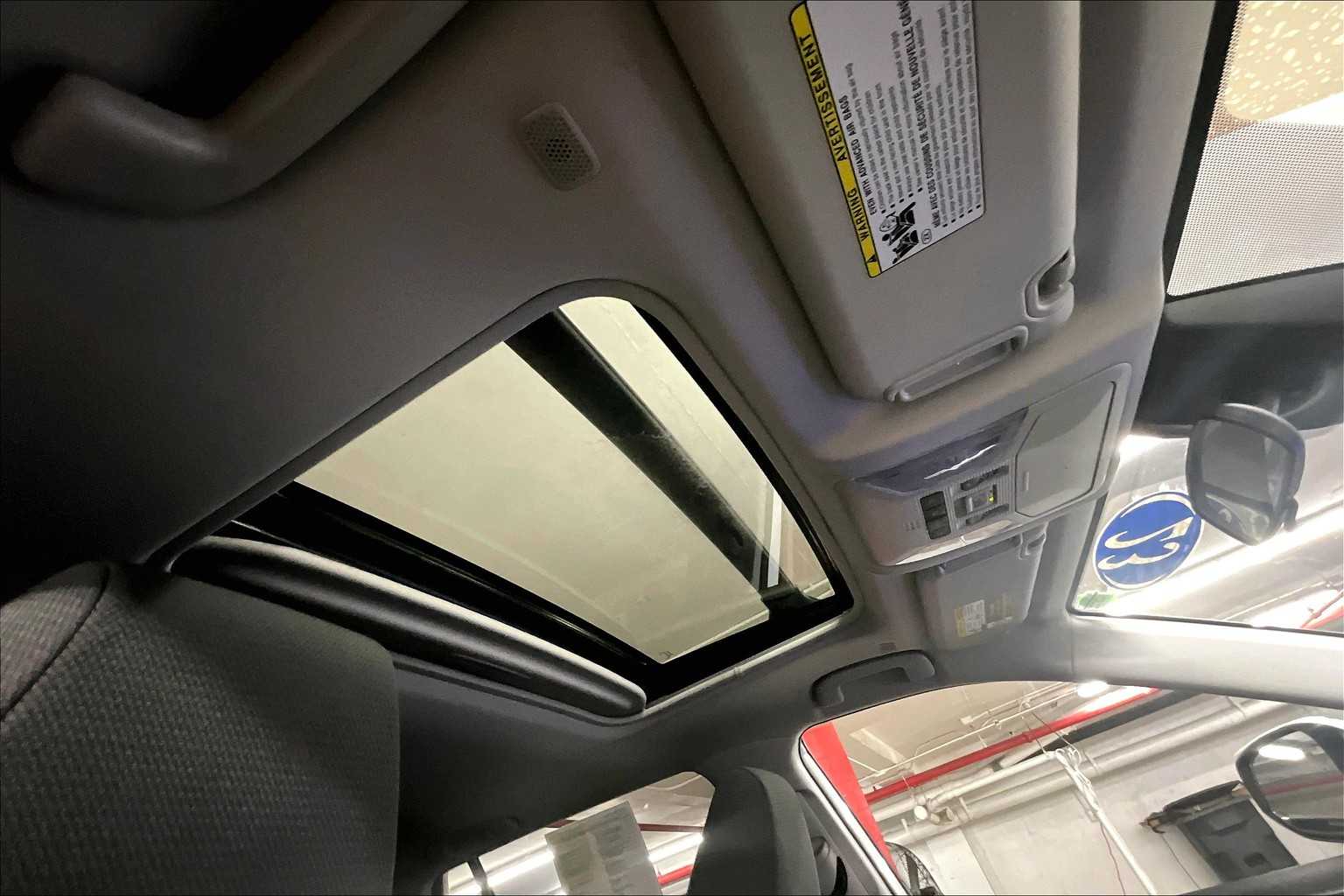 2023 Toyota RAV4 XLE - Photo 22