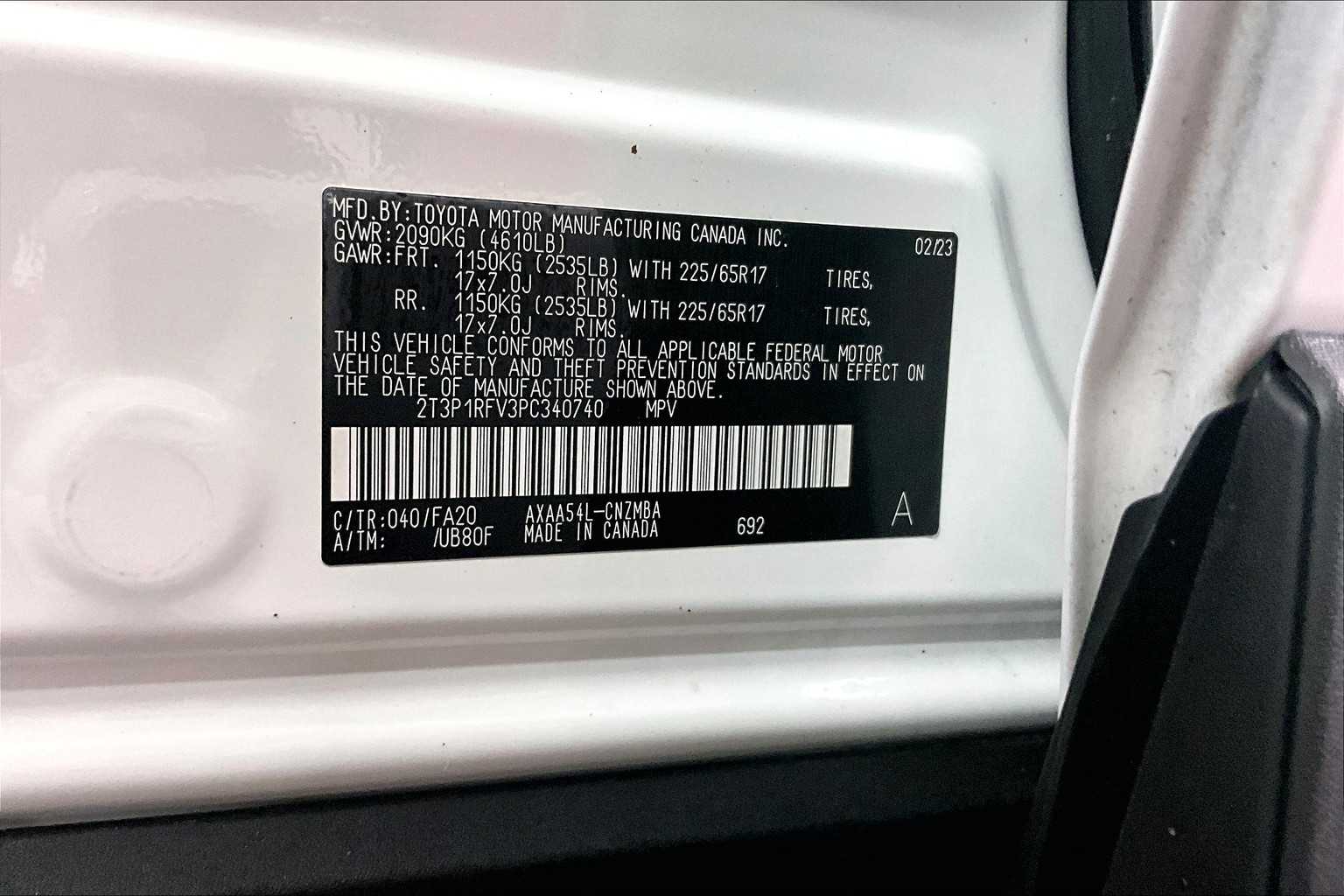 2023 Toyota RAV4 XLE - Photo 35