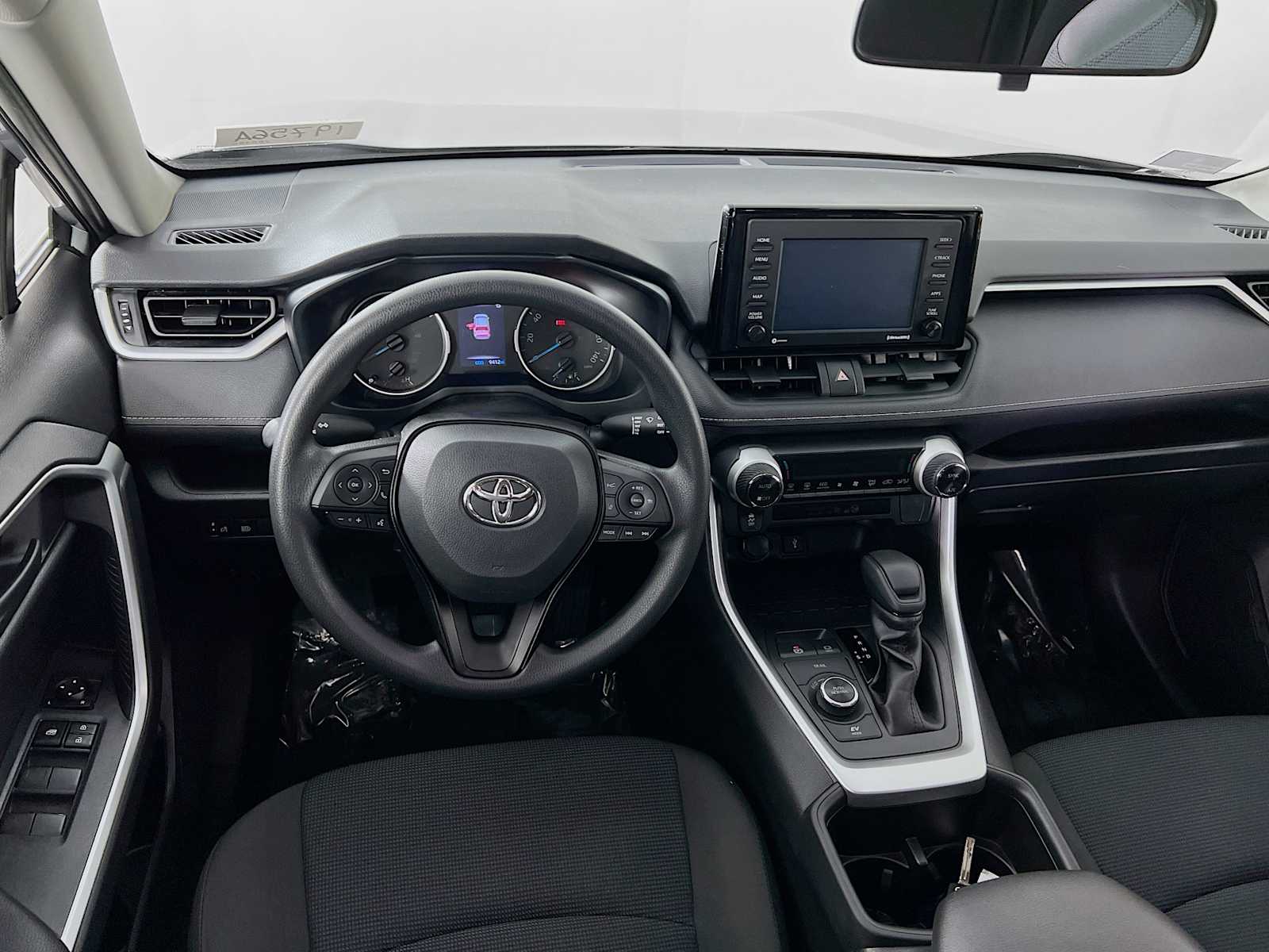 2022 Toyota RAV4 Hybrid LE - Photo 21