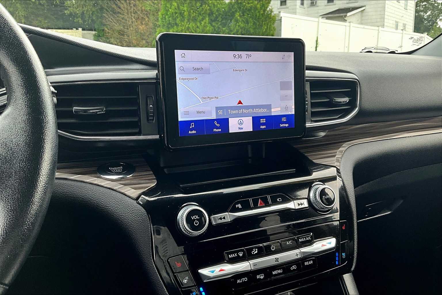 2022 Ford Explorer Limited - Photo 19