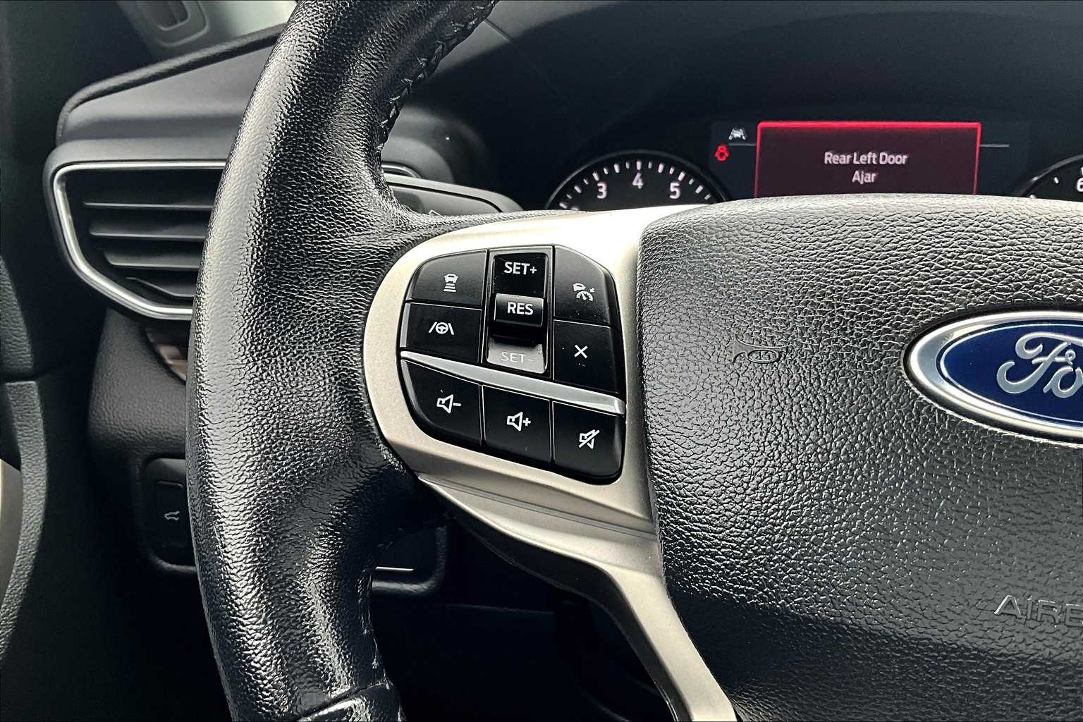 2022 Ford Explorer Limited - Photo 24