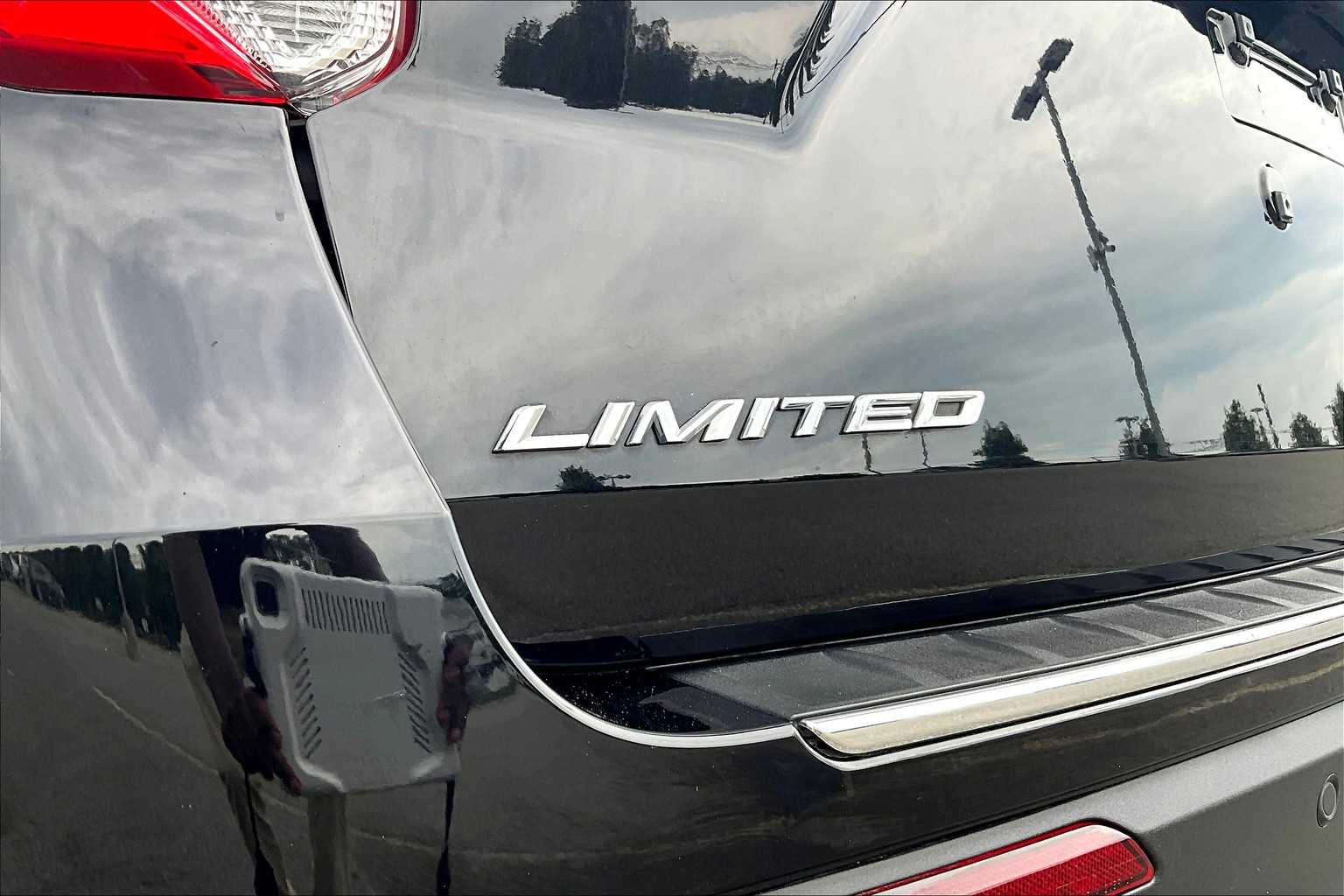 2022 Ford Explorer Limited - Photo 30