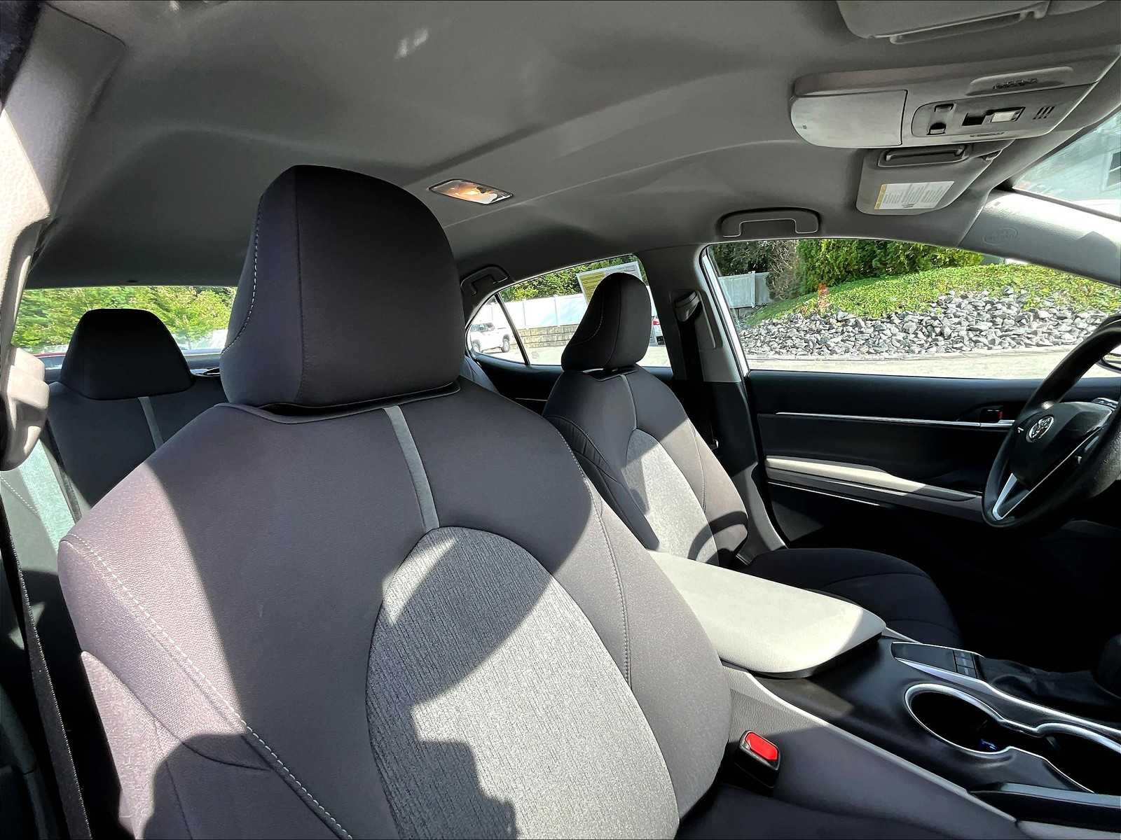 2023 Toyota Camry LE - Photo 22