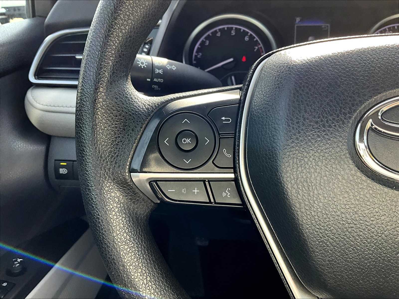 2023 Toyota Camry LE - Photo 23