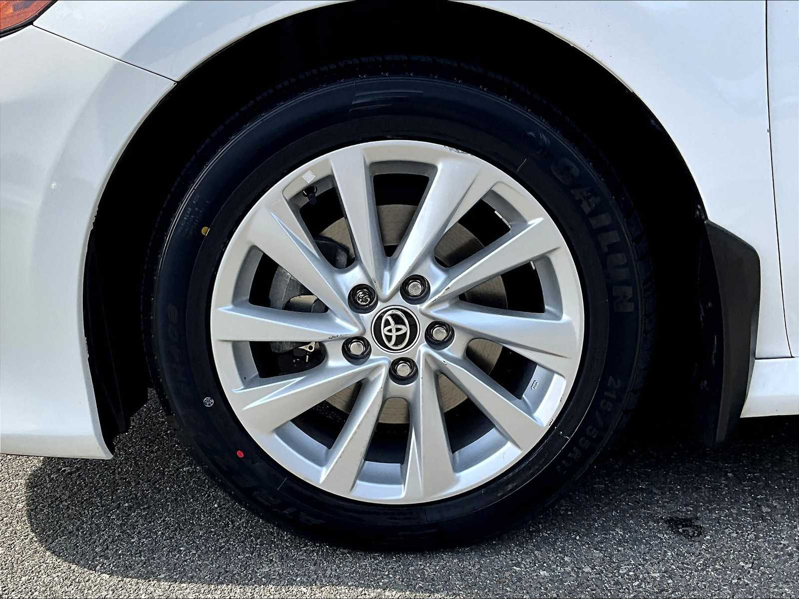 2023 Toyota Camry LE - Photo 7