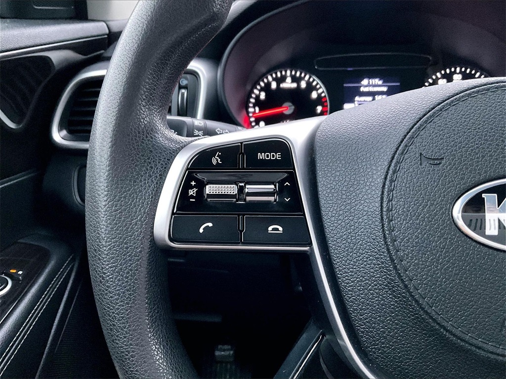 2020 Kia Sorento LX - Photo 22