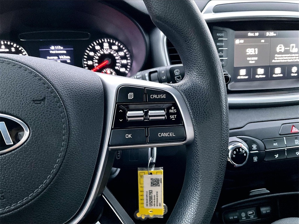 2020 Kia Sorento LX - Photo 23