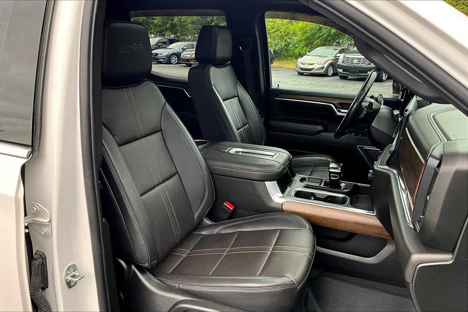 2022 Chevrolet Silverado 1500 High Country - Photo 11