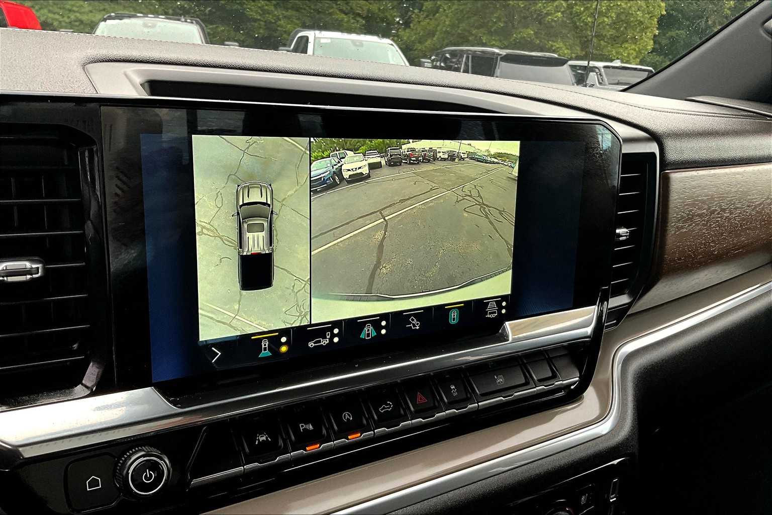 2022 Chevrolet Silverado 1500 High Country - Photo 18