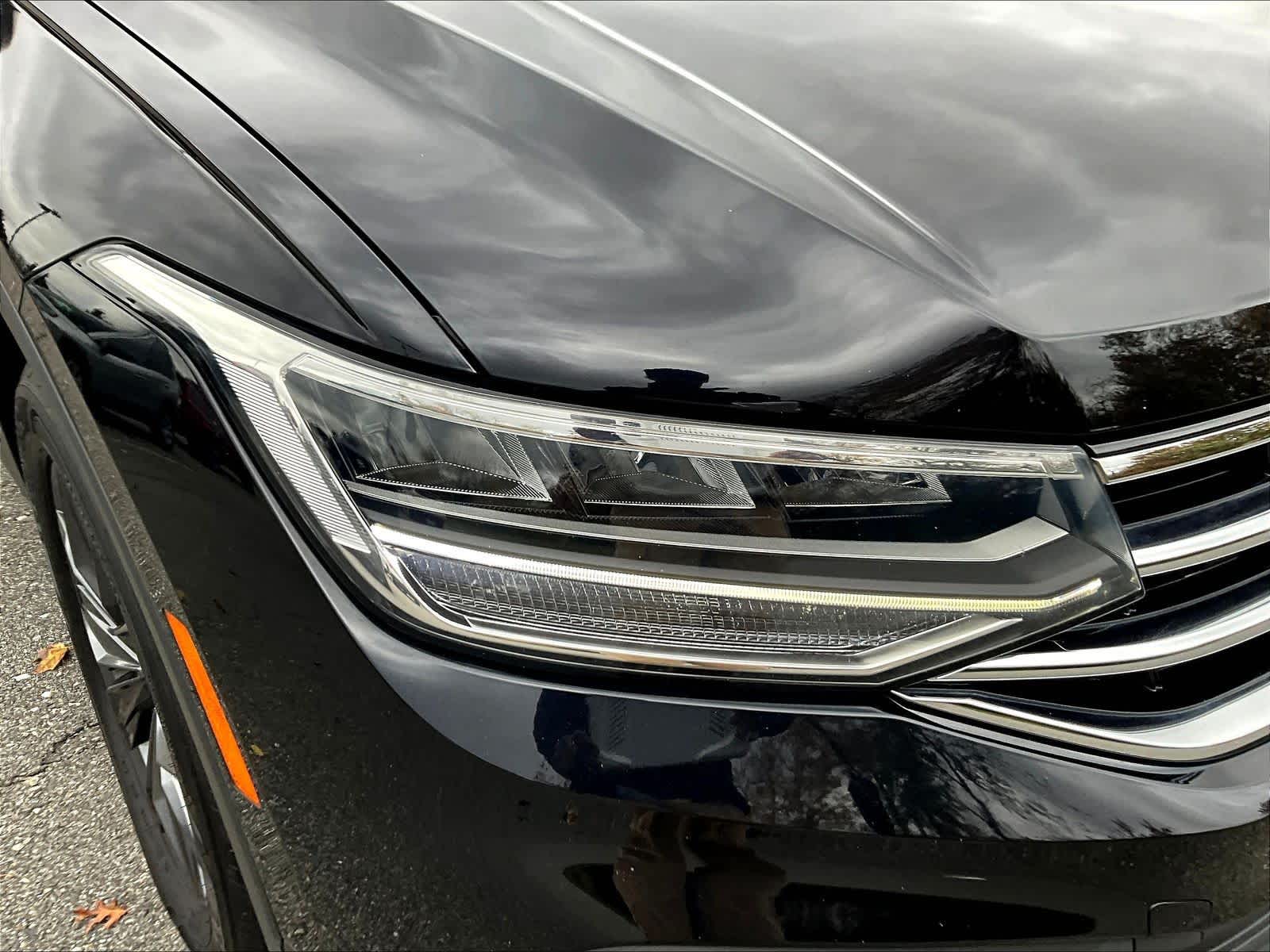 2022 Volkswagen Tiguan SE - Photo 33