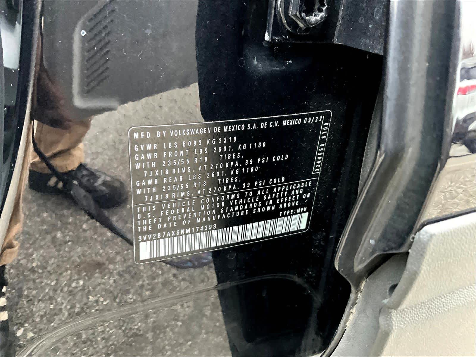 2022 Volkswagen Tiguan SE - Photo 36