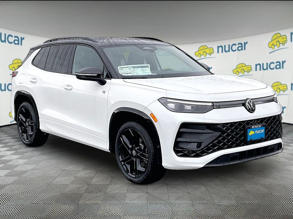 2026 Volkswagen Tiguan 2.0T SE R-Line Black