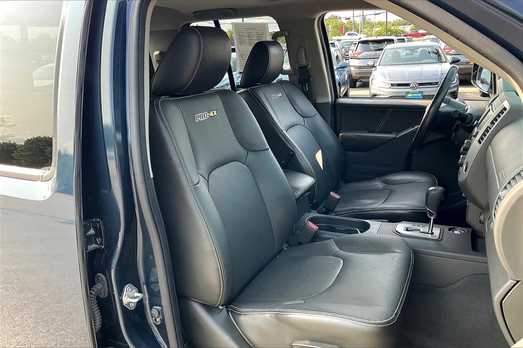 2020 Nissan Frontier PRO-4X - Photo 10