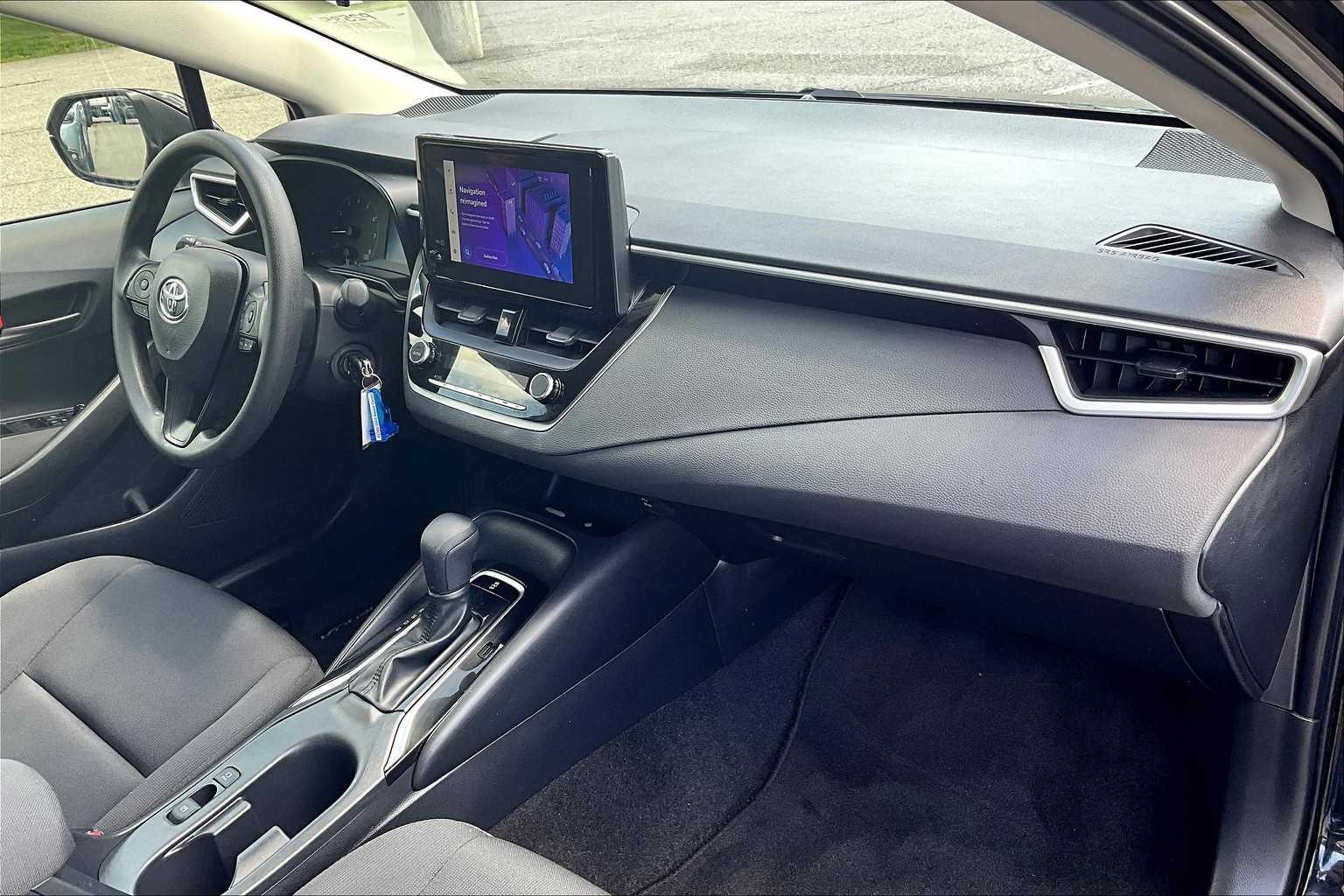 2023 Toyota Corolla LE - Photo 14