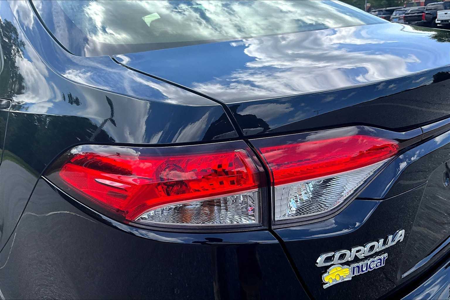 2023 Toyota Corolla LE - Photo 34
