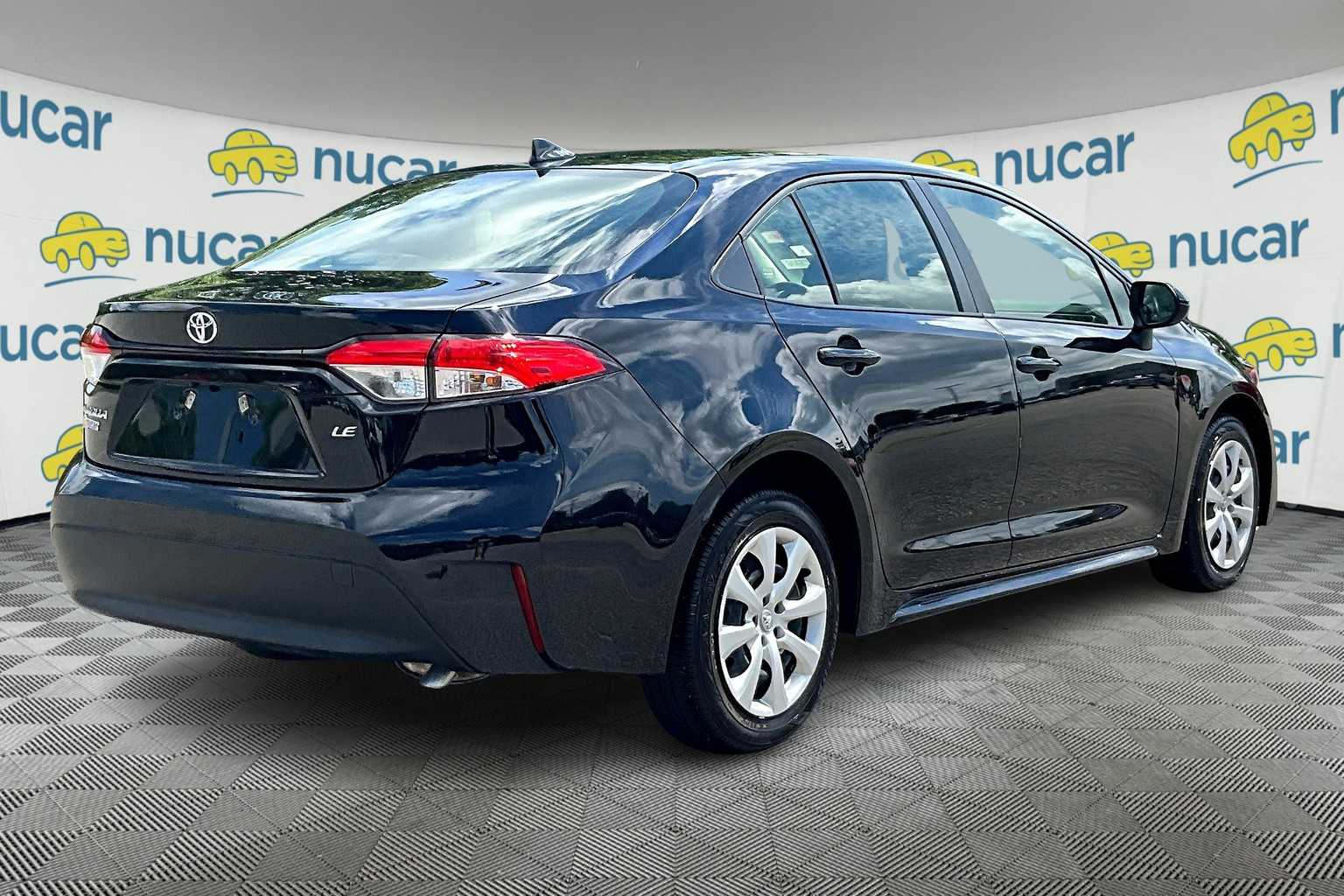 2023 Toyota Corolla LE - Photo 6