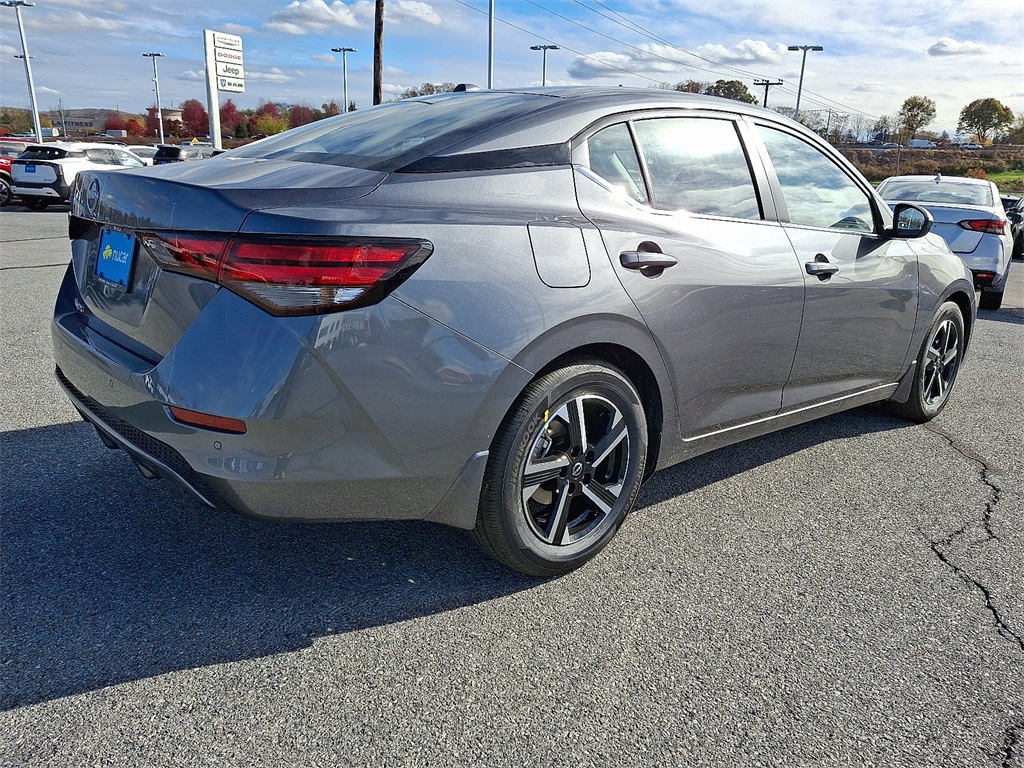 2025 Nissan Sentra SV - Photo 4