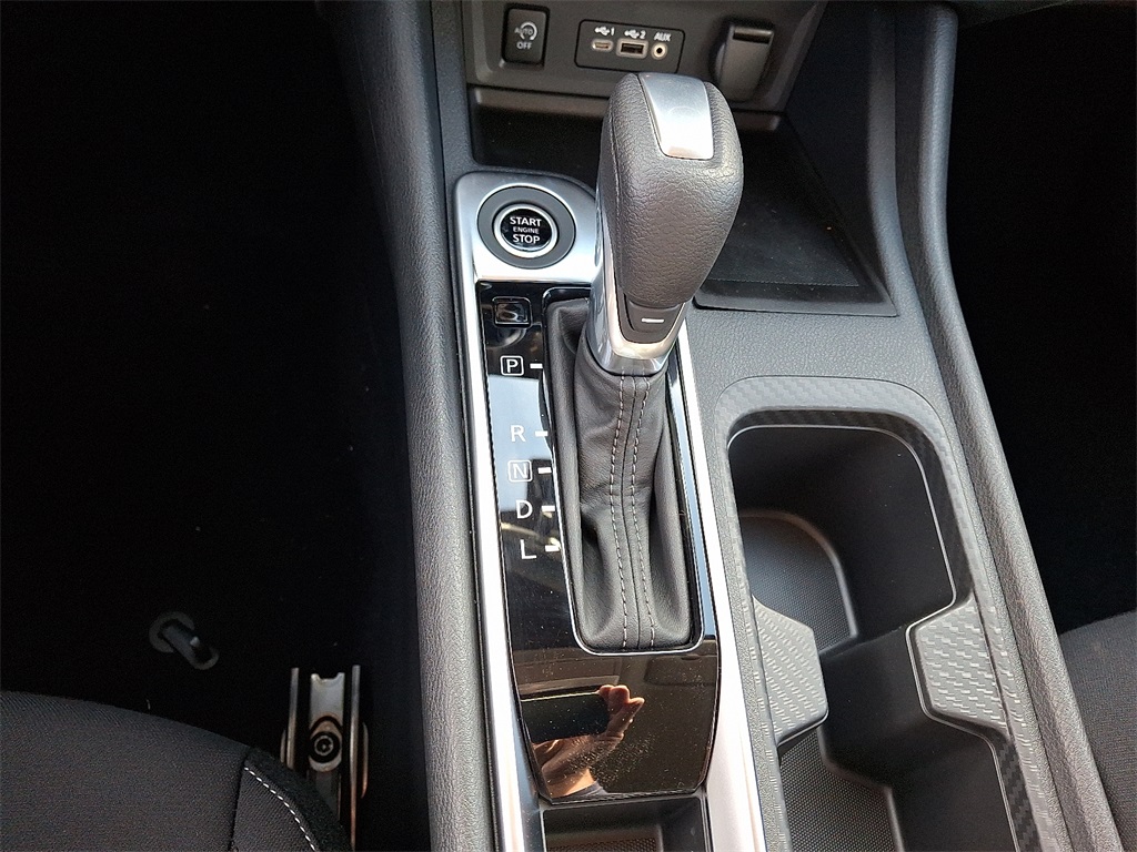 2025 Nissan Sentra SV - Photo 10