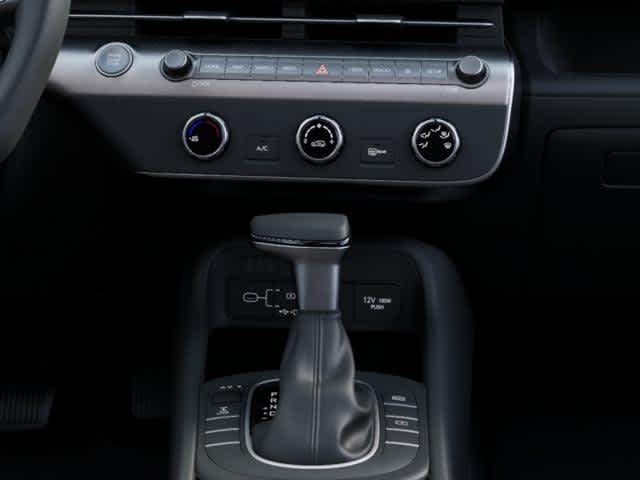 2025 Hyundai Kona SE - Photo 16