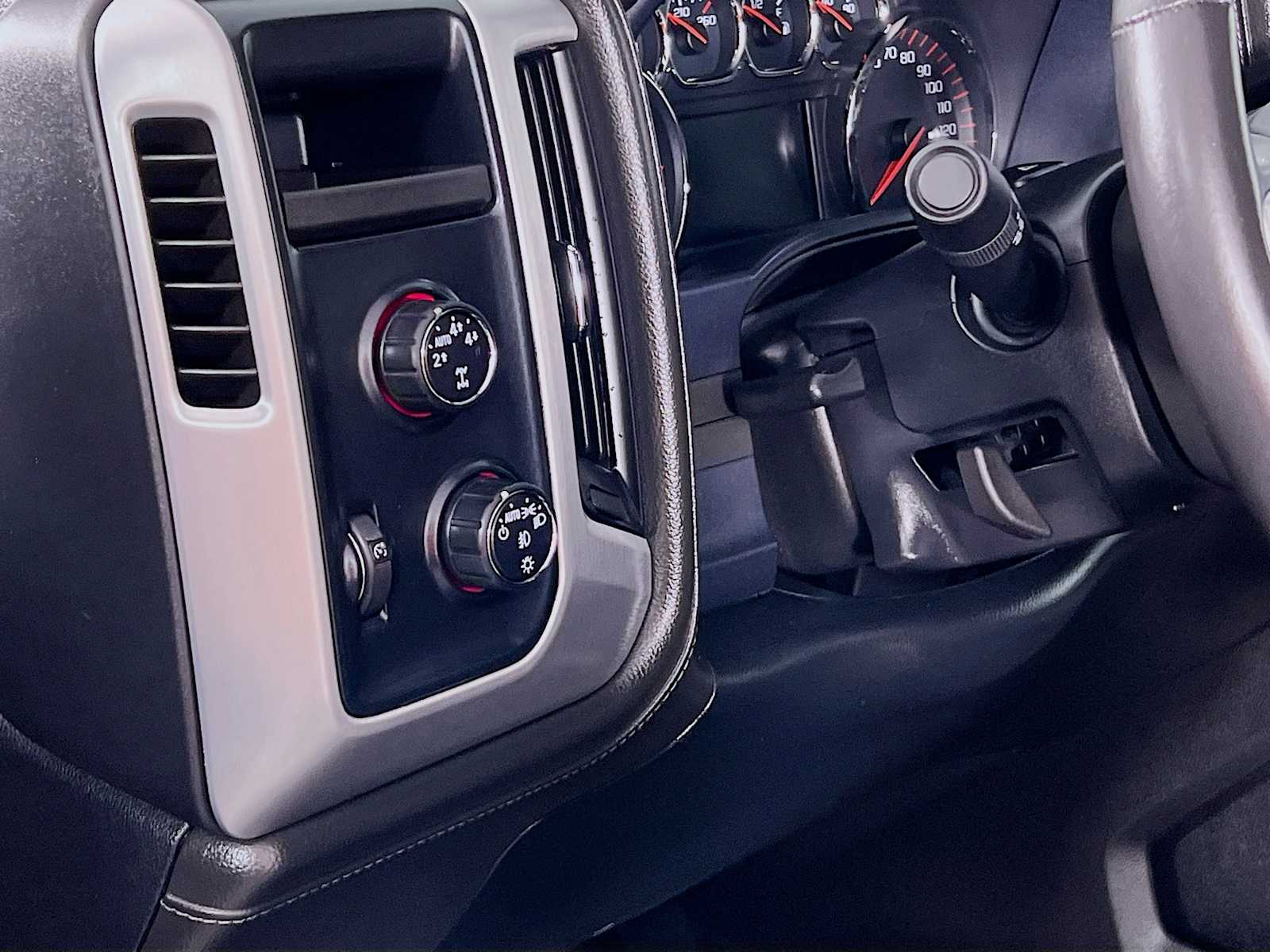 2015 GMC Sierra 1500 SLT - Photo 10