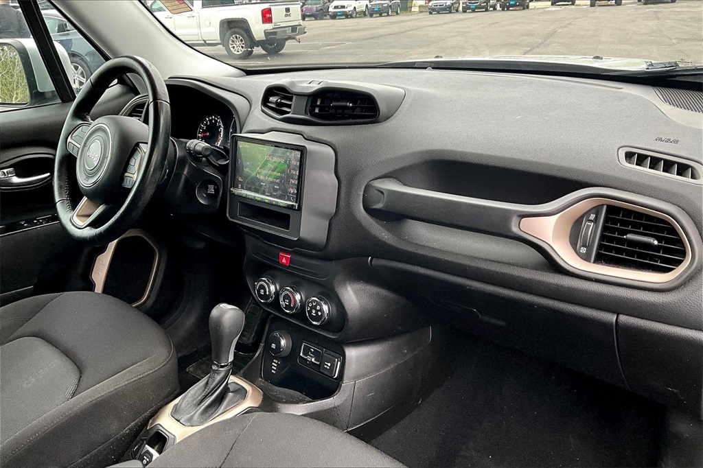 2017 Jeep Renegade Latitude - Photo 14