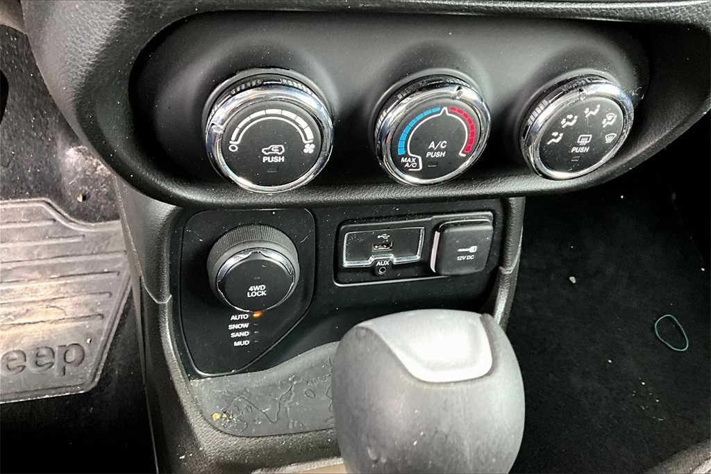 2017 Jeep Renegade Latitude - Photo 26