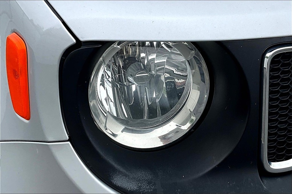 2017 Jeep Renegade Latitude - Photo 30