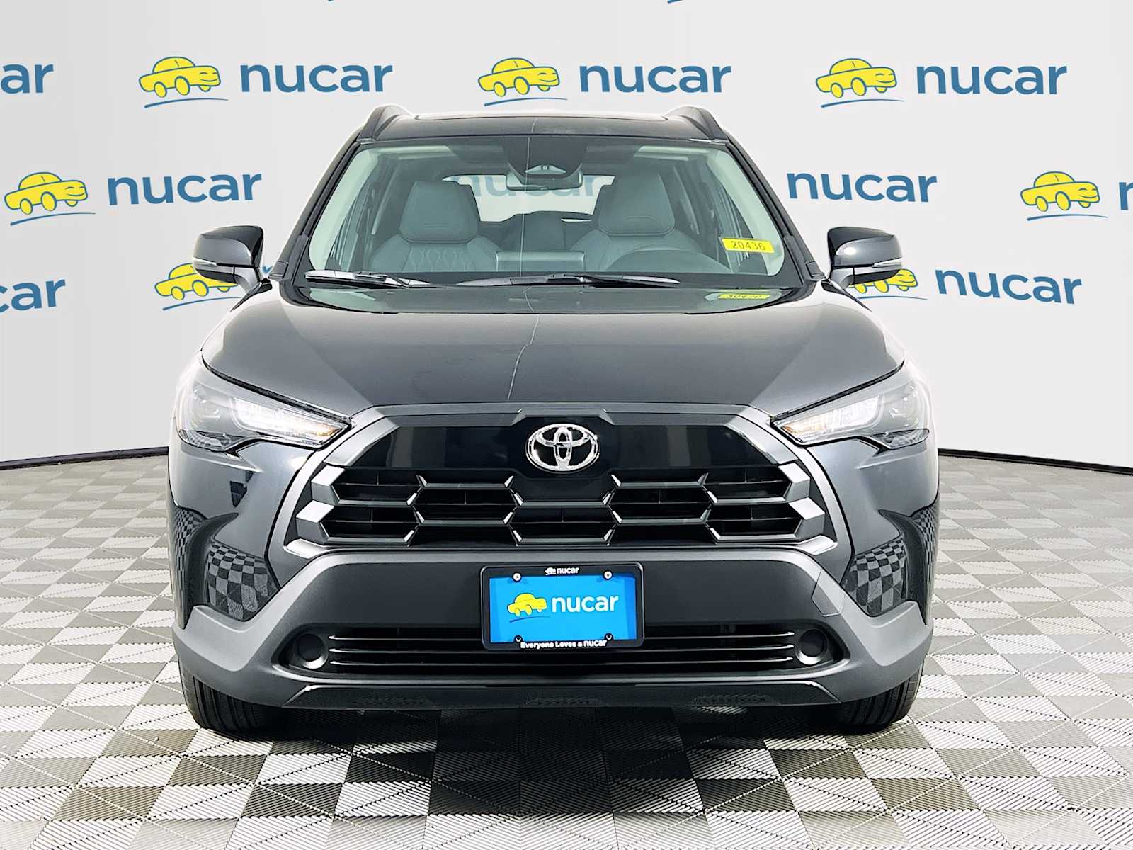 2026 Toyota Corolla Cross LE - Photo 2