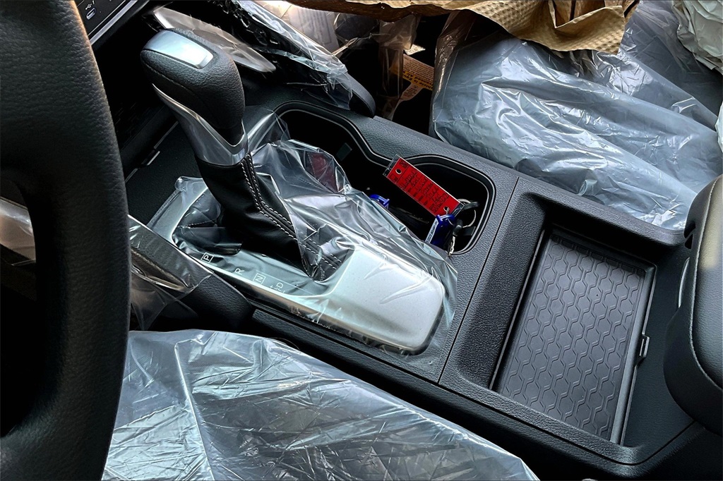 2025 Nissan Frontier SV - Photo 20