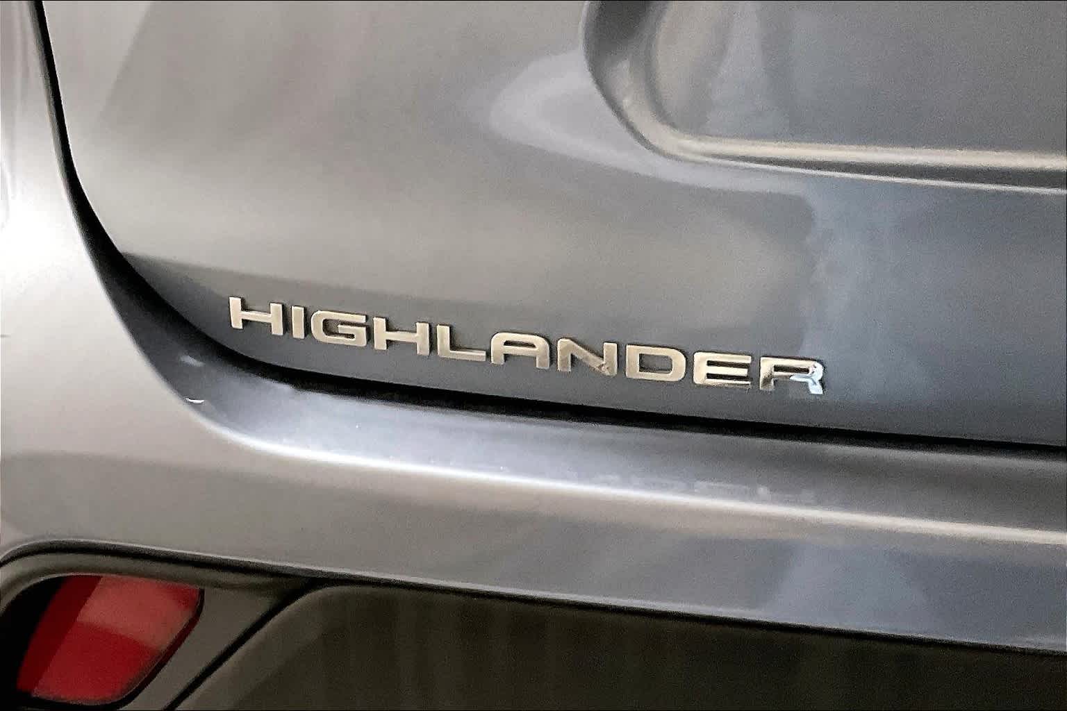 2022 Toyota Highlander XLE - Photo 29