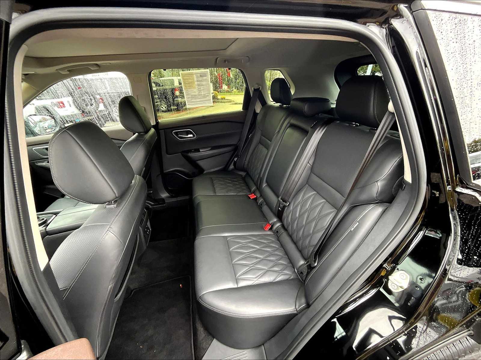 2023 Nissan Rogue Platinum - Photo 15
