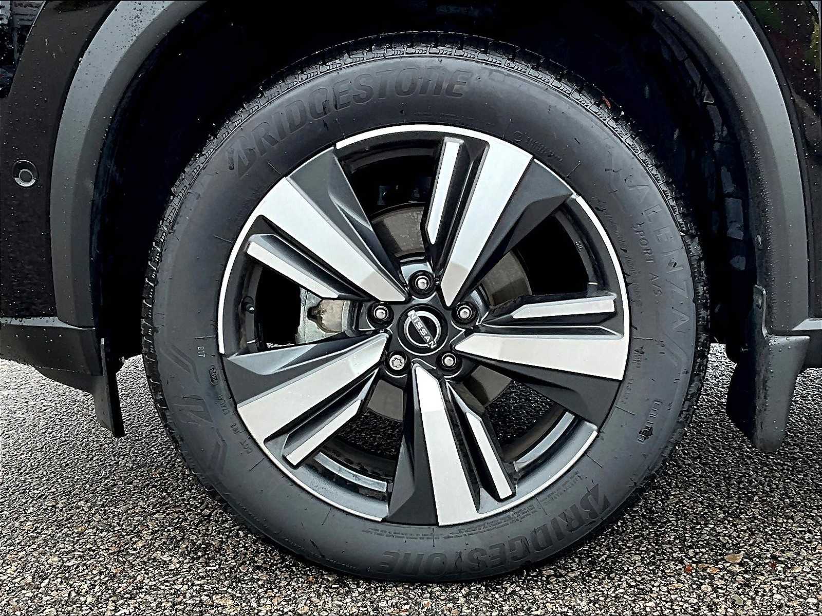 2023 Nissan Rogue Platinum - Photo 7