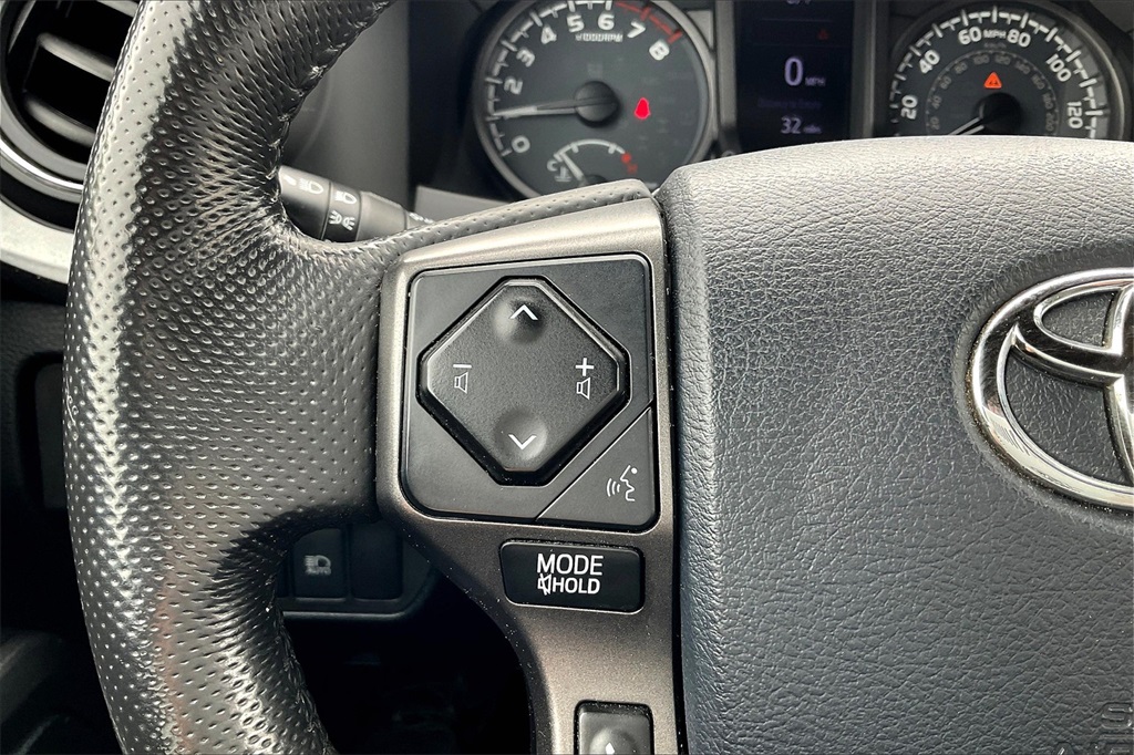 2018 Toyota Tacoma TRD Off-Road - Photo 21