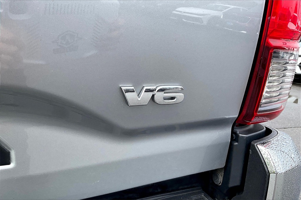 2018 Toyota Tacoma TRD Off-Road - Photo 25