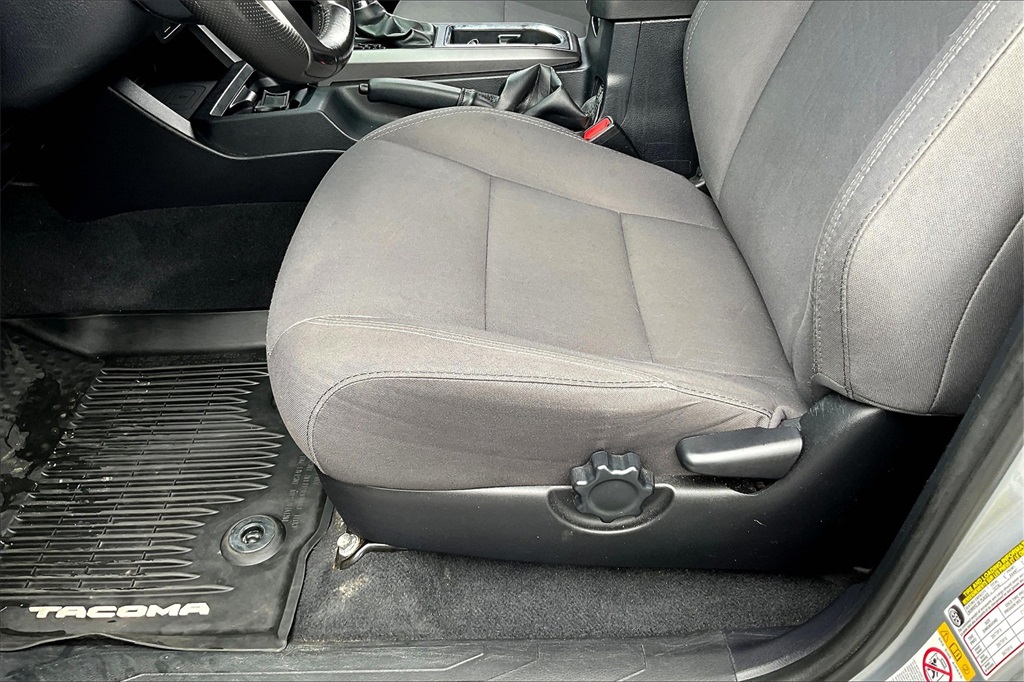 2018 Toyota Tacoma TRD Off-Road - Photo 31