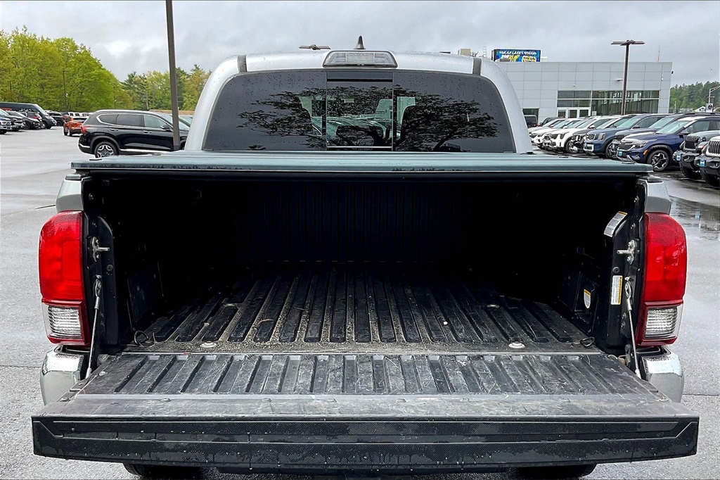 2018 Toyota Tacoma TRD Off-Road - Photo 32