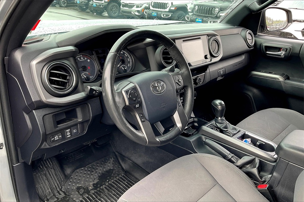 2018 Toyota Tacoma TRD Off-Road - Photo 8