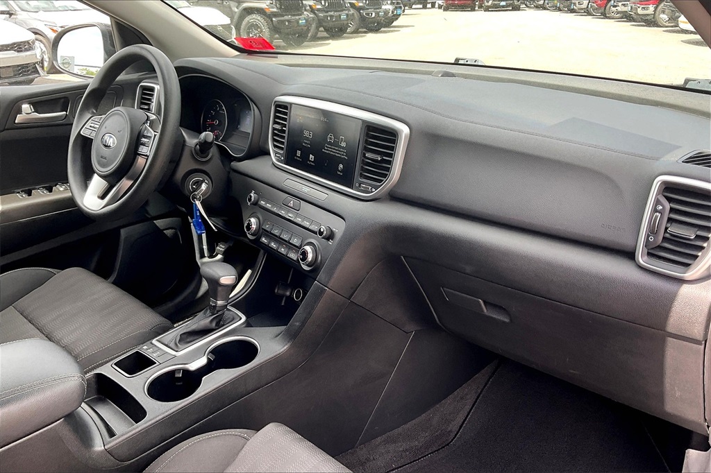 2021 Kia Sportage LX - Photo 13