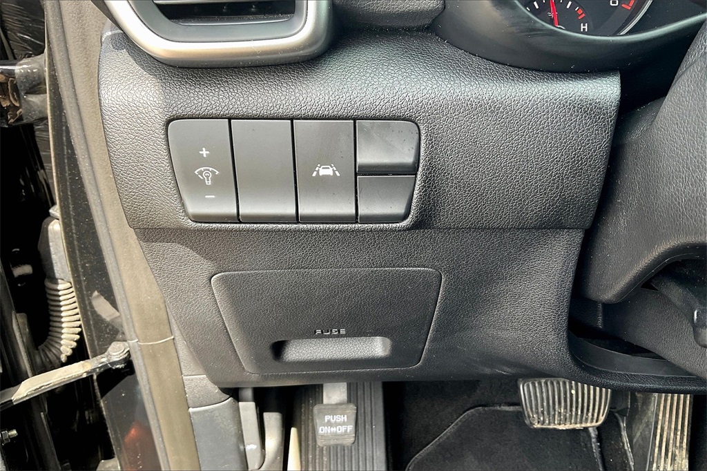 2021 Kia Sportage LX - Photo 25