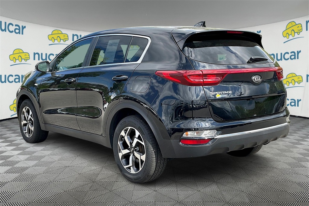 2021 Kia Sportage LX - Photo 4