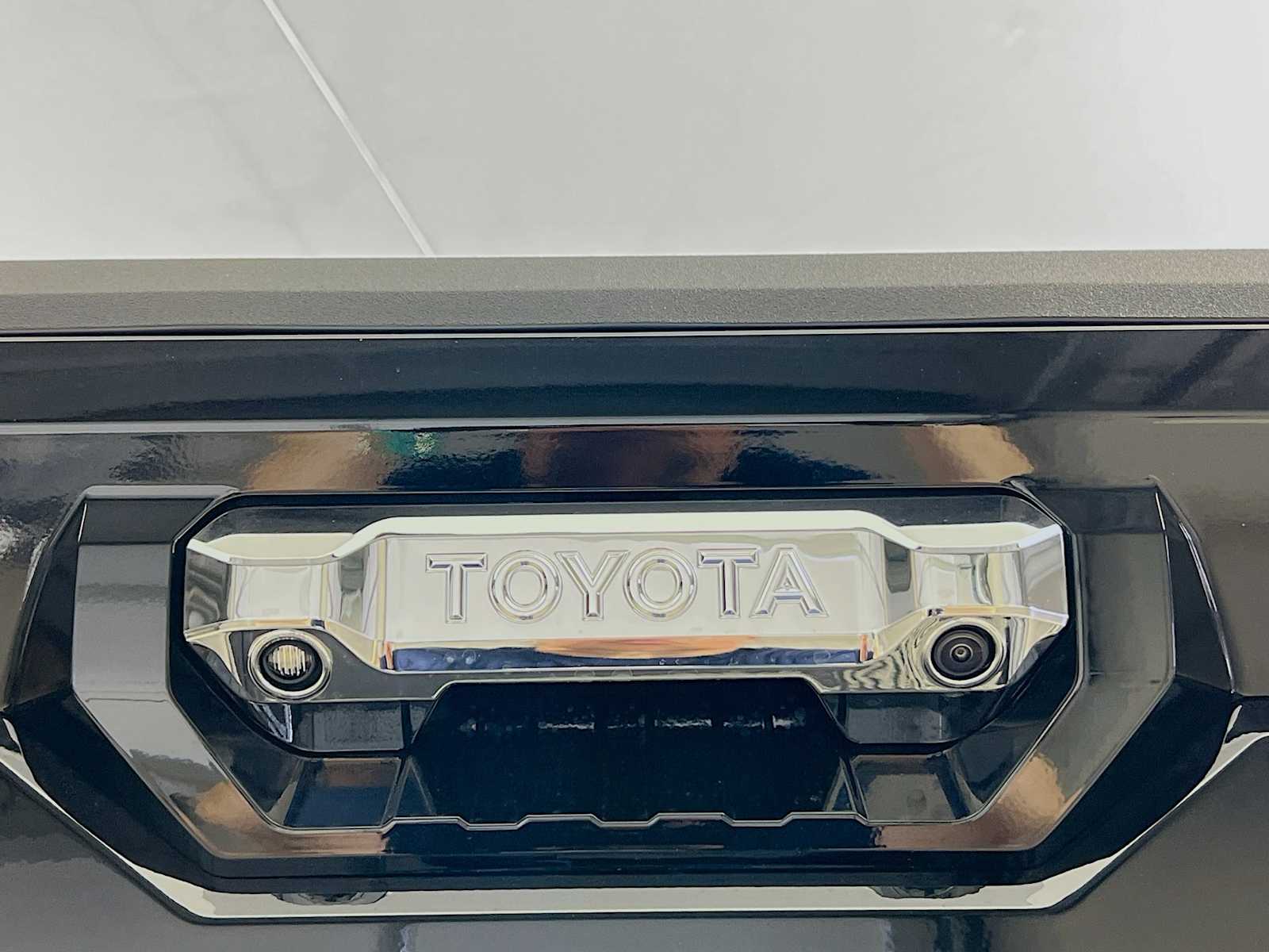 2025 Toyota Tundra 1794 Edition - Photo 18