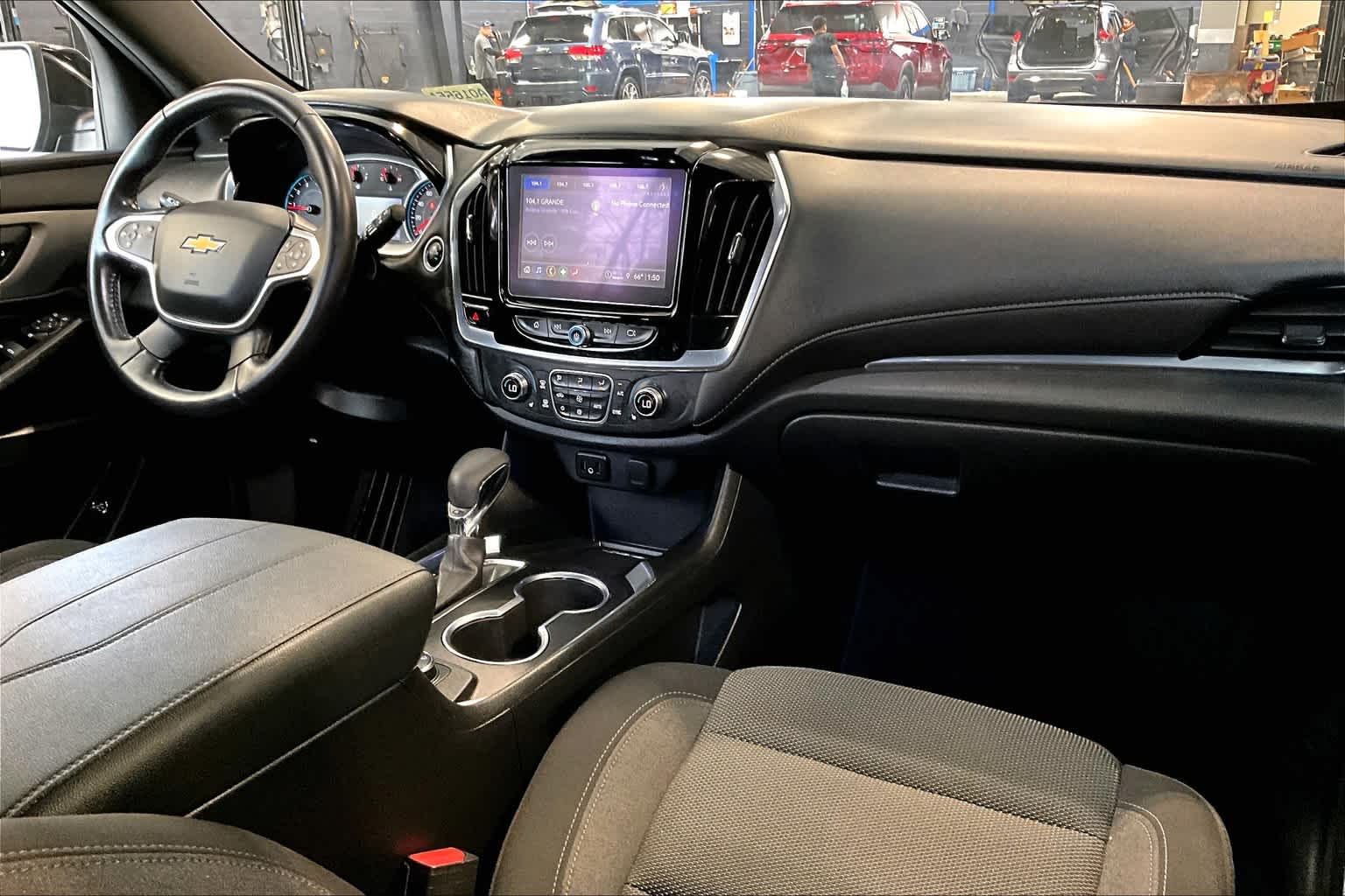 2022 Chevrolet Traverse LT Cloth - Photo 14