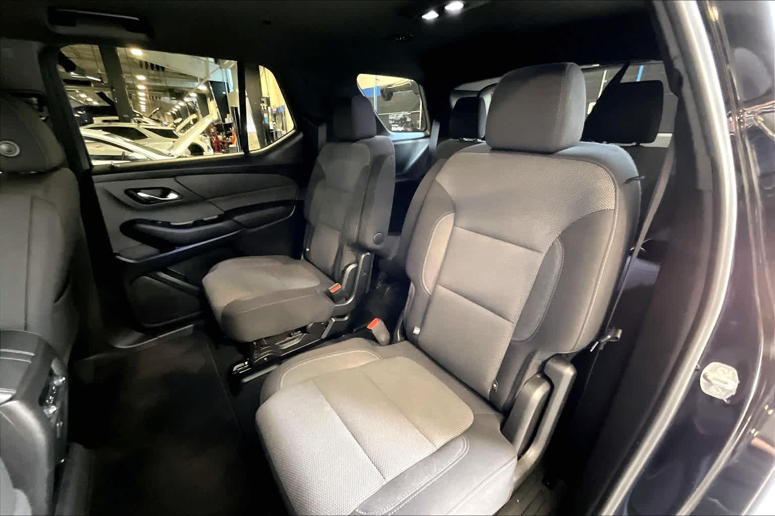 2022 Chevrolet Traverse LT Cloth - Photo 15