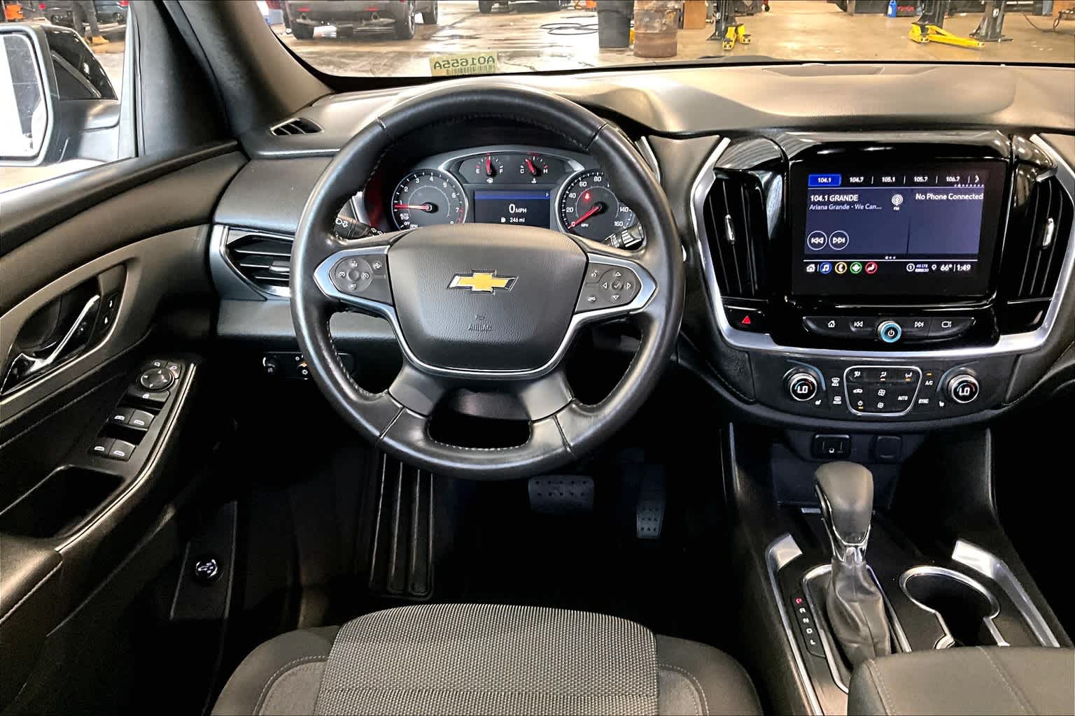 2022 Chevrolet Traverse LT Cloth - Photo 18